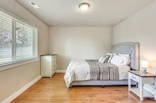 2852 Glacier Dr, Klamath Falls, OR 97603 - Photo 8