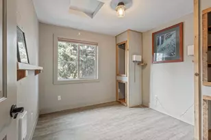 358 S Cedar St, Sisters, OR 97759 - Photo 28