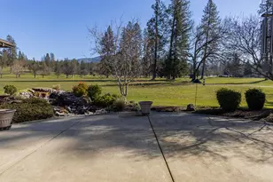209 Twisted Pine Dr, Grants Pass, OR 97527 - Photo 40