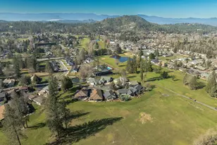 209 Twisted Pine Dr, Grants Pass, OR 97527 - Photo 50