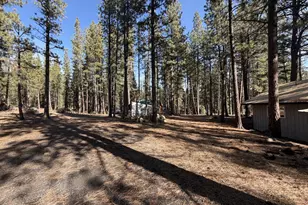 55121 Forest Ln, Bend, OR 97707 - Photo 4