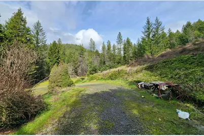 2751 Caves Highway, Cave Junction, OR 97523 - Photo 32