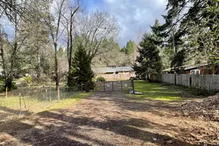 411 S Old Stage Rd, Cave Junction, OR 97523 - Photo 2