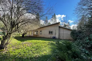 411 S Old Stage Rd, Cave Junction, OR 97523 - Photo 30