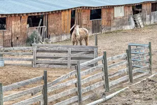 26690 Horsell Rd, Bend, OR 97701 - Photo 36