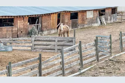 26690 Horsell Road, Bend, OR 97701 - Photo 38