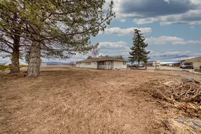 26690 Horsell Road, Bend, OR 97701 - Photo 12