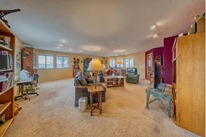 26690 Horsell Road, Bend, OR 97701 - Photo 12