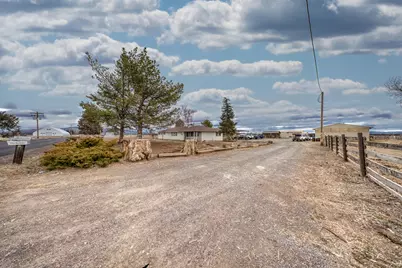 26690 Horsell Road, Bend, OR 97701 - Photo 30