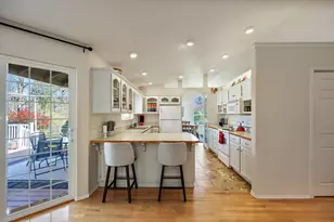 168 Allman Way, Grants Pass, OR 97526 - Photo 4