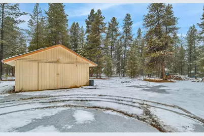 52351 Dustan Road, La Pine, OR 97739 - Photo 6