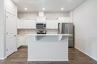 1135 NW Upas Ave, Redmond, OR 97756 - Photo 8