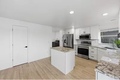 51281 Riley Lane, La Pine, OR 97739 - Photo 10