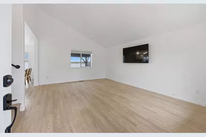 51281 Riley Lane, La Pine, OR 97739 - Photo 2