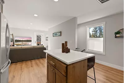 347 E Jefferson Avenue, Sisters, OR 97759 - Photo 48