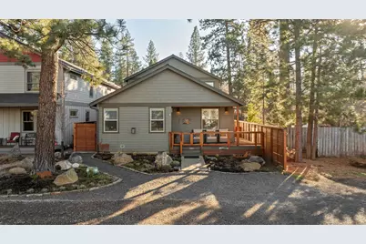 347 E Jefferson Avenue, Sisters, OR 97759 - Photo 56