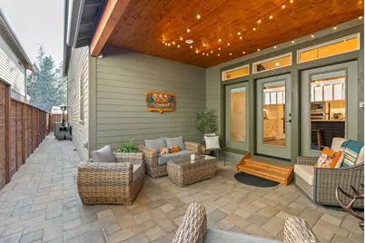 347 E Jefferson Avenue, Sisters, OR 97759 - Photo 34