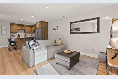 347 E Jefferson Avenue, Sisters, OR 97759 - Photo 50