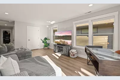 347 E Jefferson Avenue, Sisters, OR 97759 - Photo 28