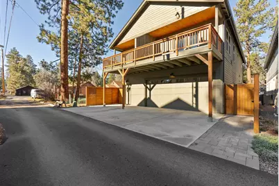 347 E Jefferson Avenue, Sisters, OR 97759 - Photo 40