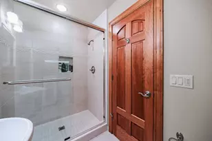 19558 Fairway Ridge Ln, Bend, OR 97702 - Photo 66