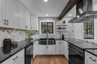 14455 Crossroads Loop, Sisters, OR 97759 - Photo 6