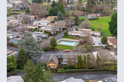 [Address not provided], Phoenix, OR 97535 - Photo 30