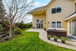 404 Silver Creek Dr, Central Point, OR 97502 - Photo 36