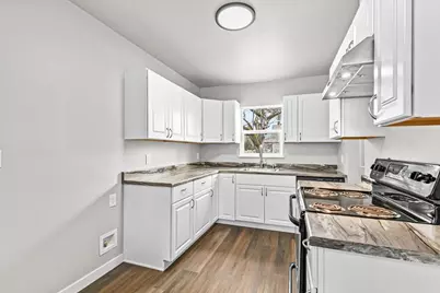 403 SW Burgess Street, Grants Pass, OR 97526 - Photo 14