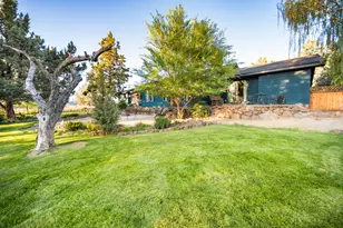 1686 NE Negus Way, Redmond, OR 97756 - Photo 56