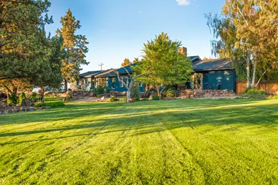 1686 NE Negus Way, Redmond, OR 97756 - Photo 54