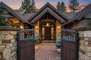 61644 Tam McArthur Loop, Bend, OR 97702 - Photo 2