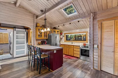 56585 Lunar Drive, Bend, OR 97707 - Photo 12