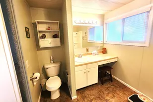 123 Waverly Dr, Grants Pass, OR 97526 - Photo 22