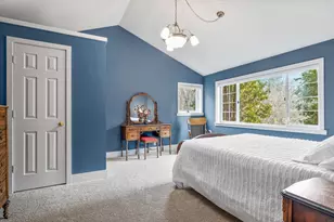 898 NW Riverside Blvd, Bend, OR 97703 - Photo 30