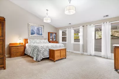 898 NW Riverside Boulevard, Bend, OR 97703 - Photo 26