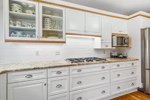 898 NW Riverside Blvd, Bend, OR 97703 - Photo 14