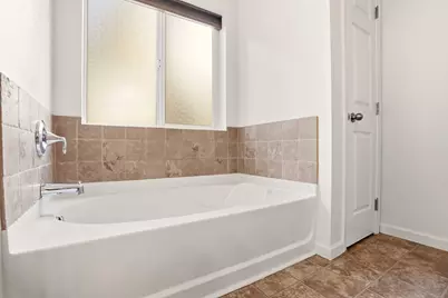 60095 Crater Road, Bend, OR 97702 - Photo 18