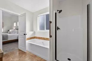 19744 SW Aspen Ridge Dr, Bend, OR 97702 - Photo 20