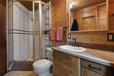 18879 River Woods Drive, Bend, OR 97702 - Photo 14