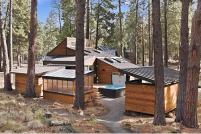 18879 River Woods Drive, Bend, OR 97702 - Photo 22