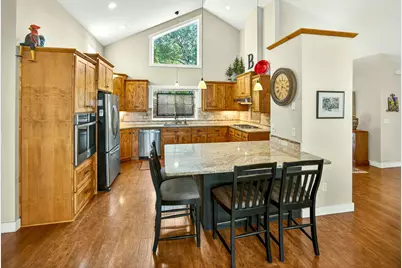 565 Greens Creek Road, Grants Pass, OR 97527 - Photo 34