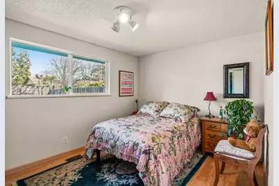 349 Tudor Street, Ashland, OR 97520 - Photo 18