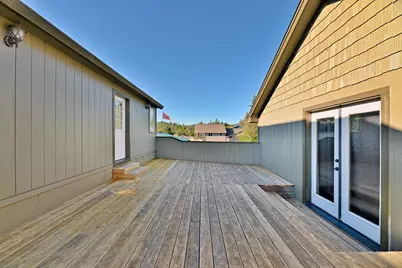 536 Rogue Air Drive, Shady Cove, OR 97539 - Photo 40