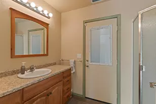 536 Rogue Air Dr, Shady Cove, OR 97539 - Photo 48