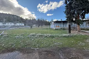 625 SW Crestview Rd, Prineville, OR 97754 - Photo 4