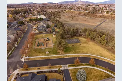 1008 NW 15th Street, Redmond, OR 97756 - Photo 32