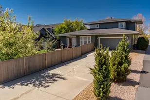 1008 NW 15th St, Redmond, OR 97756 - Photo 32