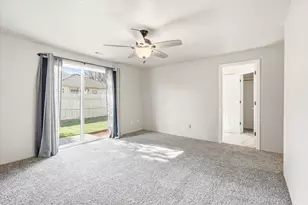 933 Parkdale Ave, Medford, OR 97501 - Photo 22