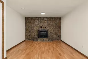 4332 Meadows Dr, Klamath Falls, OR 97603 - Photo 16